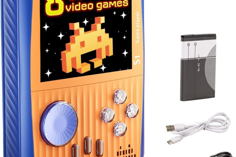 kid mini handheld retro games console built in 666 classic games portable handheld video games console 3 inch screen 102